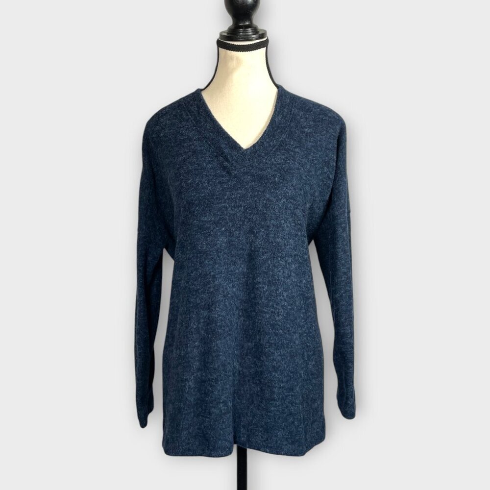 Nally & Millie Oversized V-neck Sweater SMALL / MEDIUM Blue Casual Cozy EUC